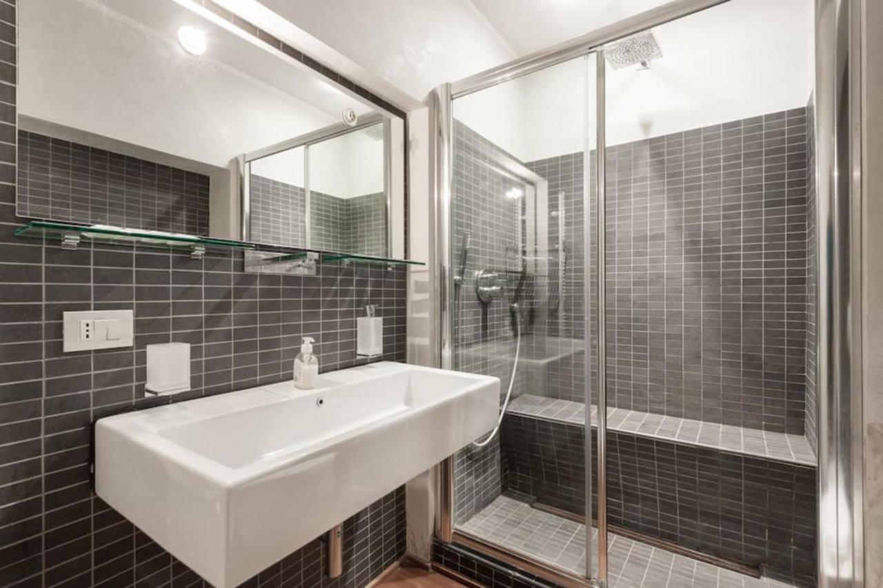 Santa Maria Novella Stylish Loft Great Location-Hosted By Sweetstay ฟลอเรนซ์ ภายนอก รูปภาพ